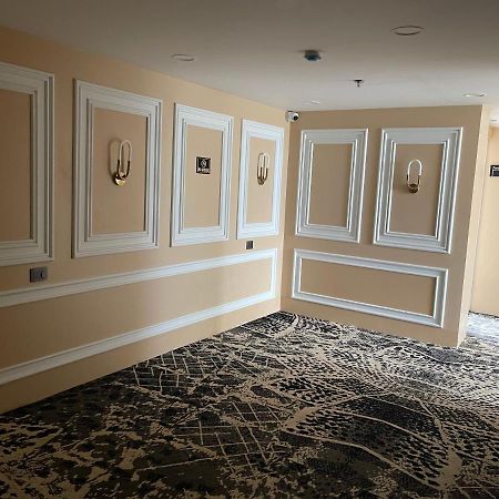 Claret Inn & Suite Далхаузи Экстерьер фото